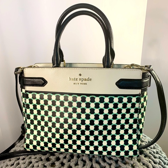 kate spade Handbags - ♠️♠️Kate Spade, 13x8 Adorable Handbag, Excellent Condition Very Cool Design!♠️♠️